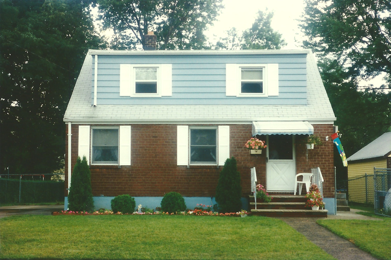 2000-00-00, 007, Weller Terr House