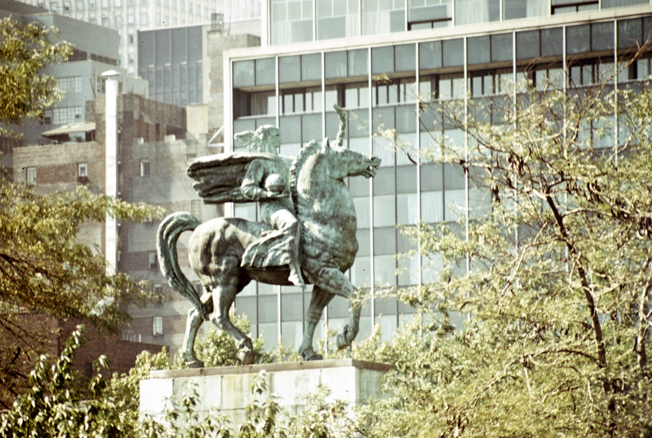 71-08-01, 113, Yugoslavian Statue, United Nations, NYC