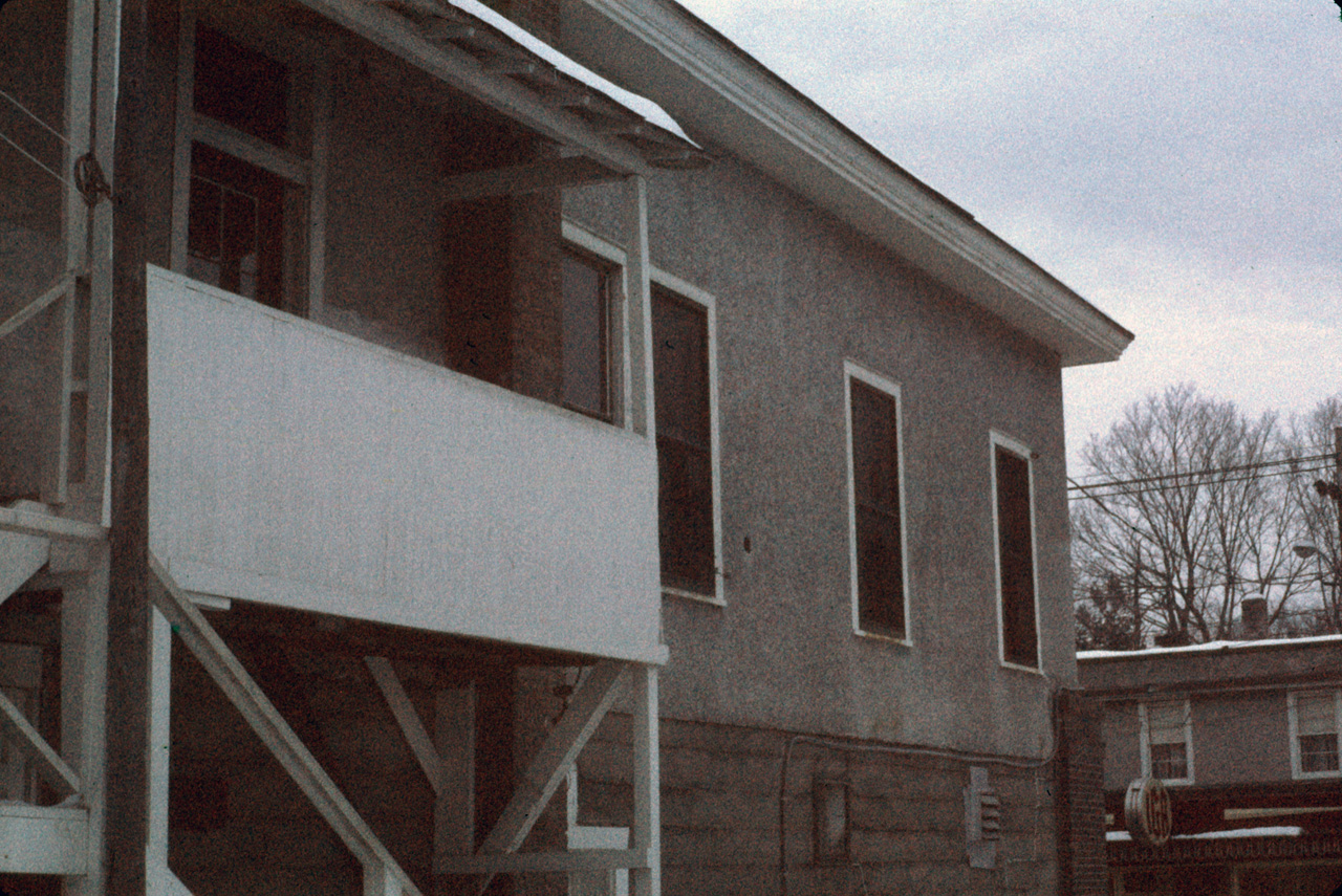 1973-04-01, 035, Apt Top Floor, North Creek, NY
