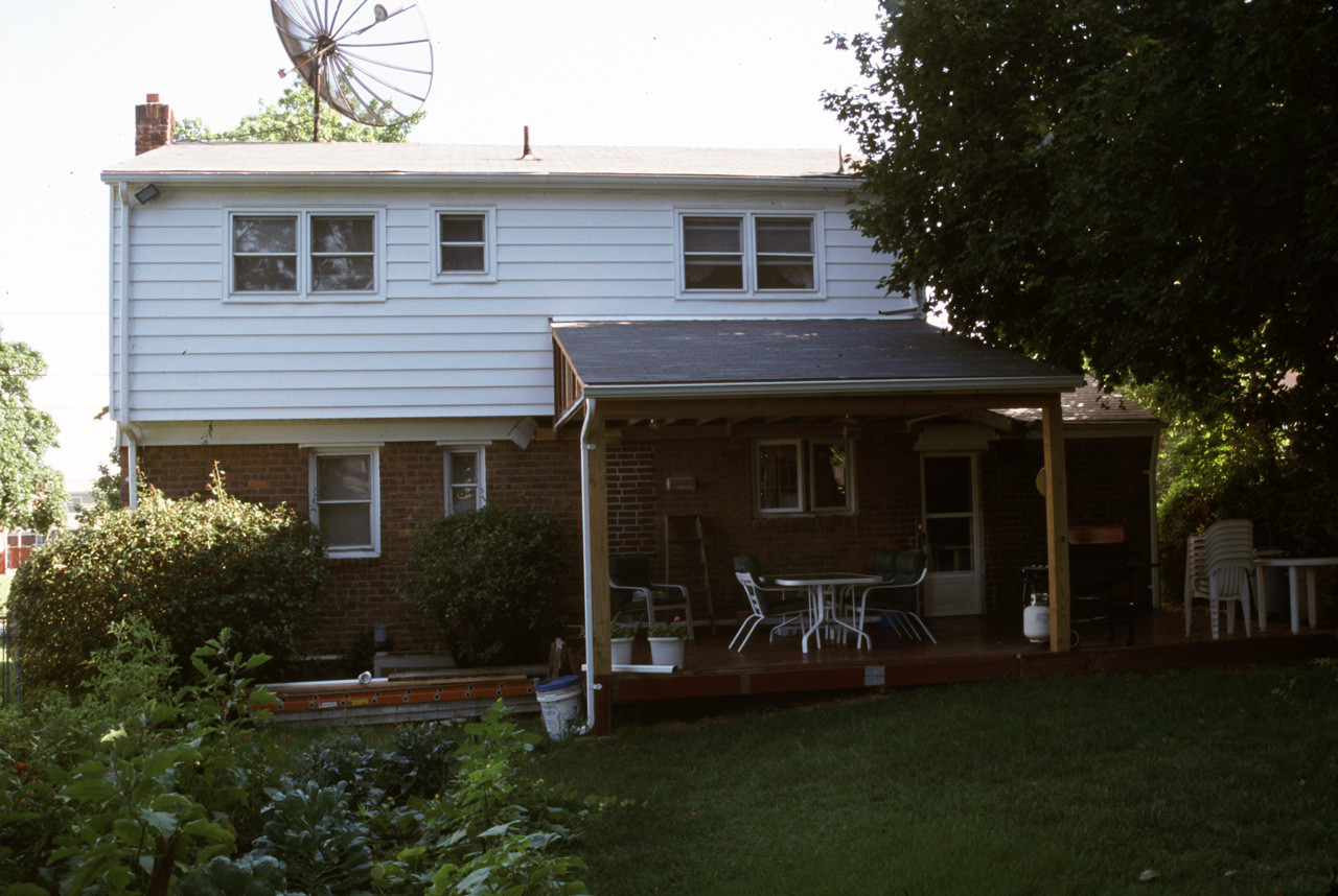 2001-07-01, 015, 93 Taggart Way, Saddle Brook, NJ
