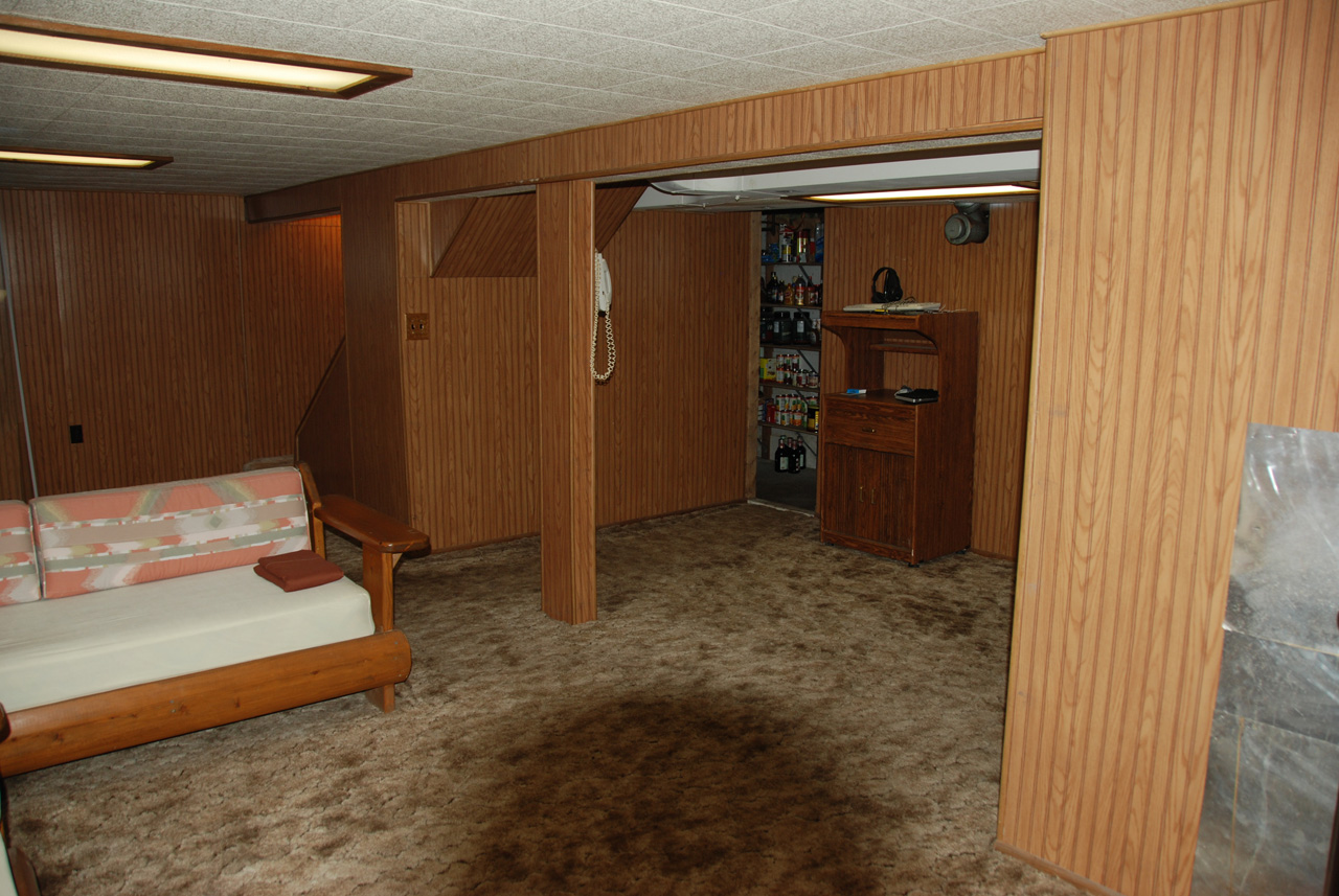 Basement center 02