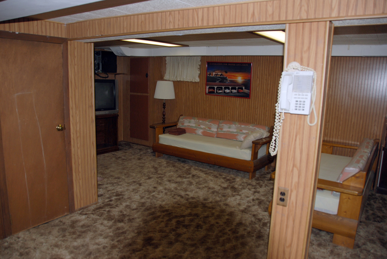 Basement left 03