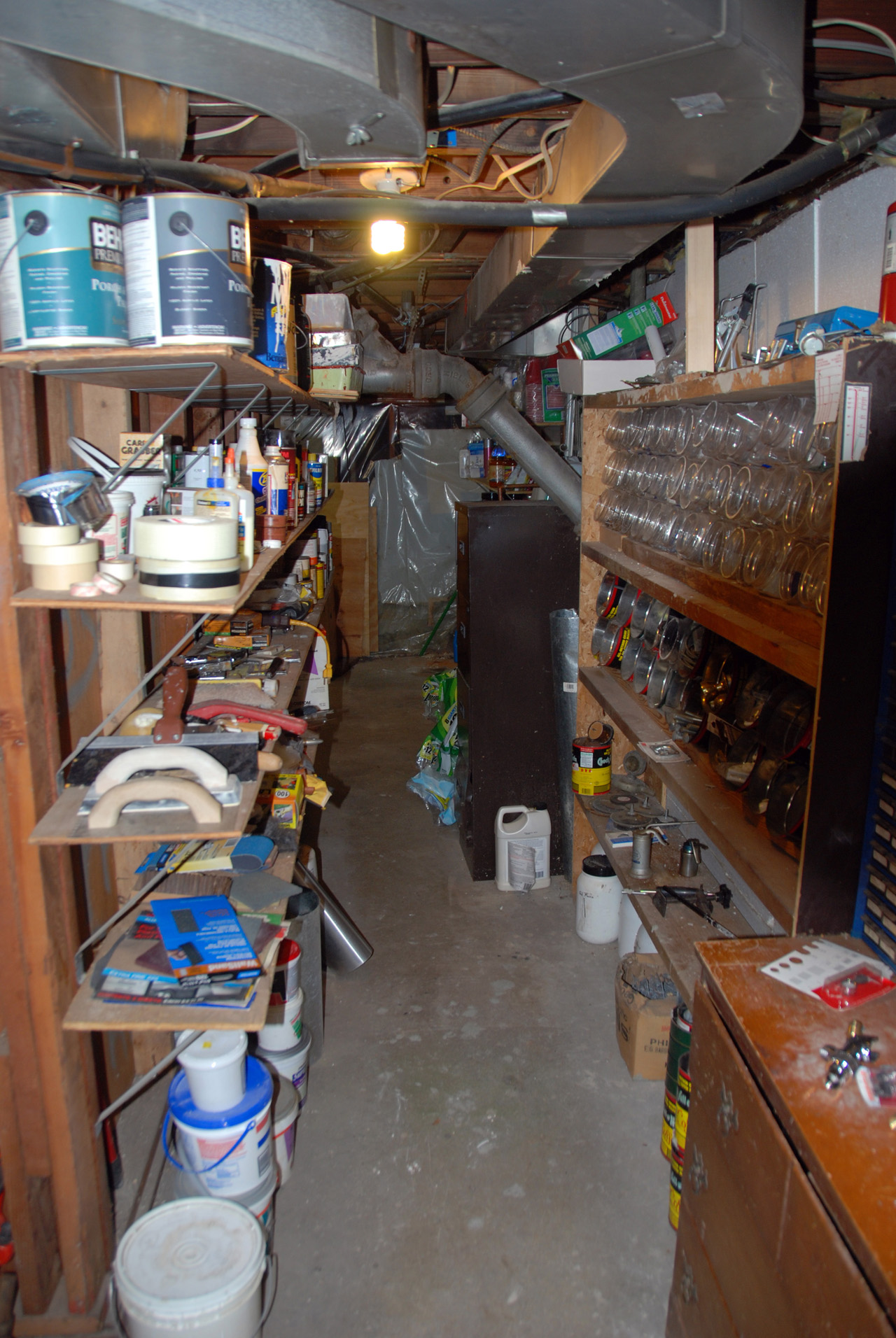 Basement work hall 02