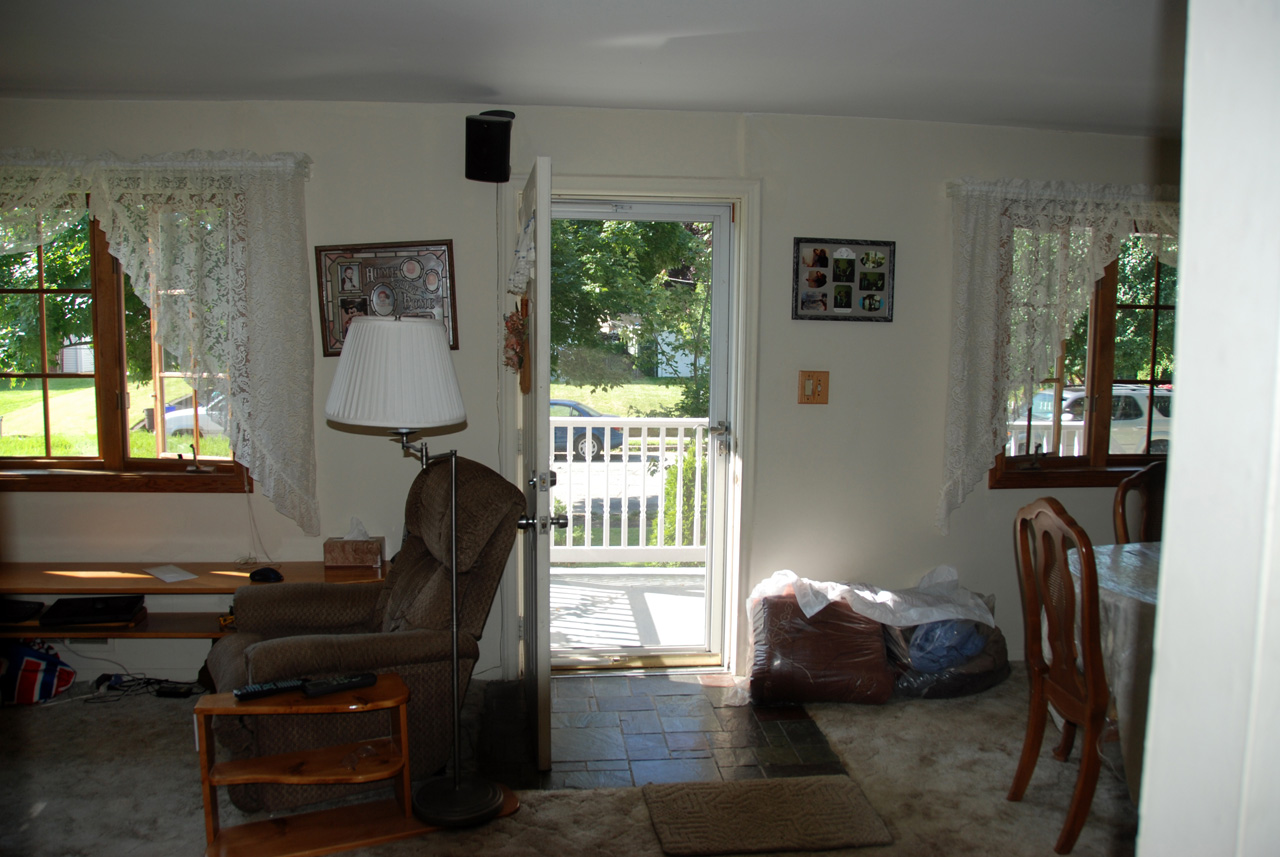 Front door 01