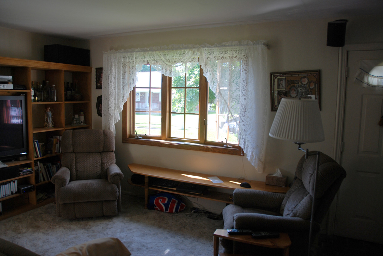 Living room 02