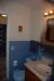 Second floor bathroom 04