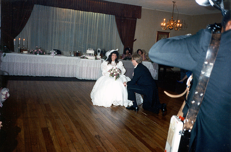 89-11-00, 27, Gene's Wedding