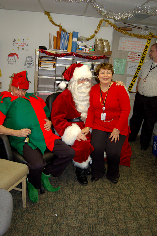 05-12-22, 11, Bob, Nick and Unknow, ITT Mail Room Party