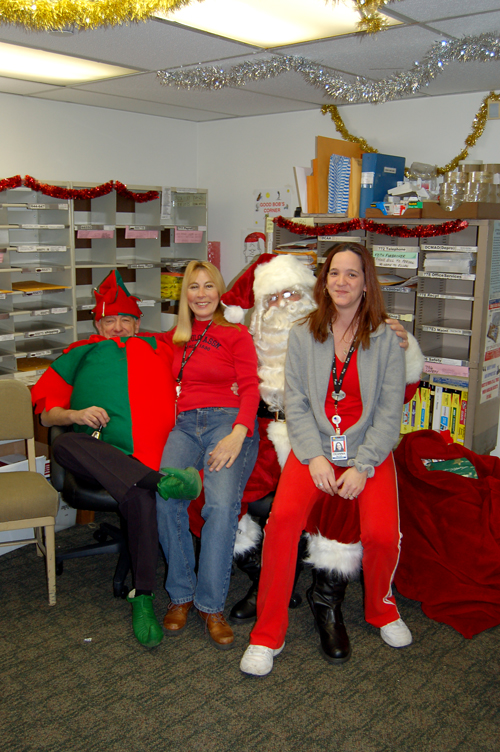 05-12-22, 13, Bob, Angie, Nick and Deanna, ITT Mail Room Party