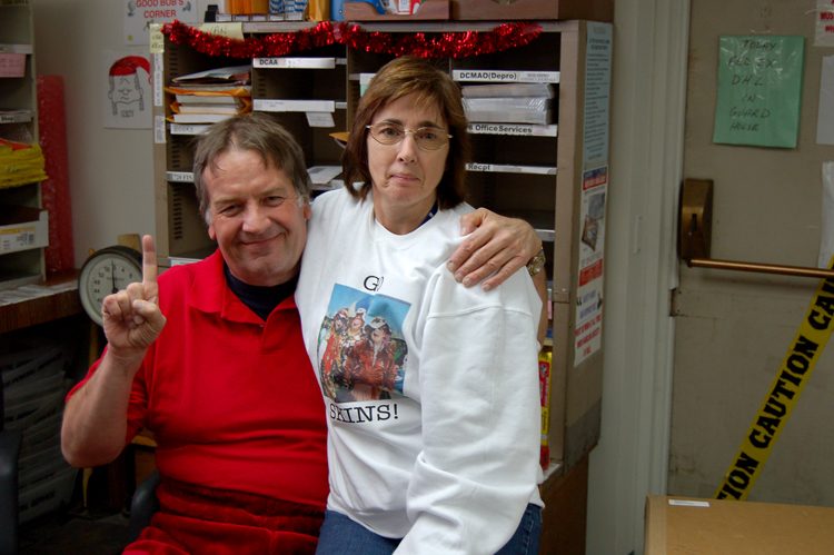 05-12-22, 26, Nick as Linda, ITT Mail Room Party