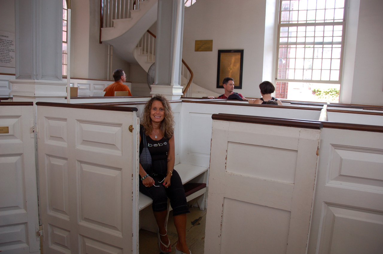 2009-08-23, 042,  Lori, The Old North Church, Boston