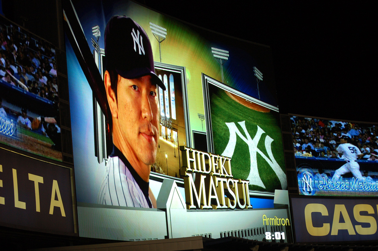 2009-10-25, 024, Yankee Payoffs, NYC