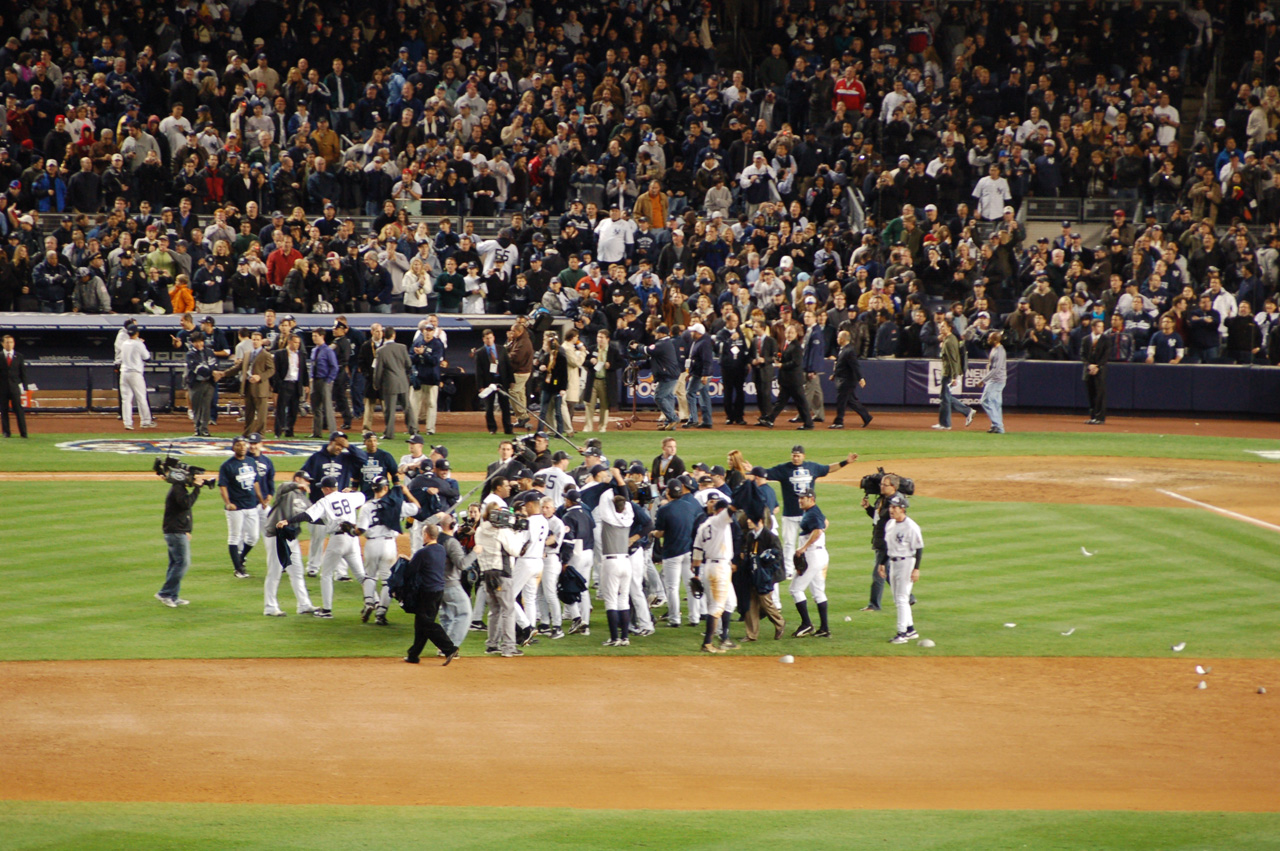2009-10-25, 050, Yankee Payoffs, NYC
