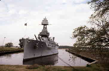 1983-01-30, 002, USS Texas Battleship